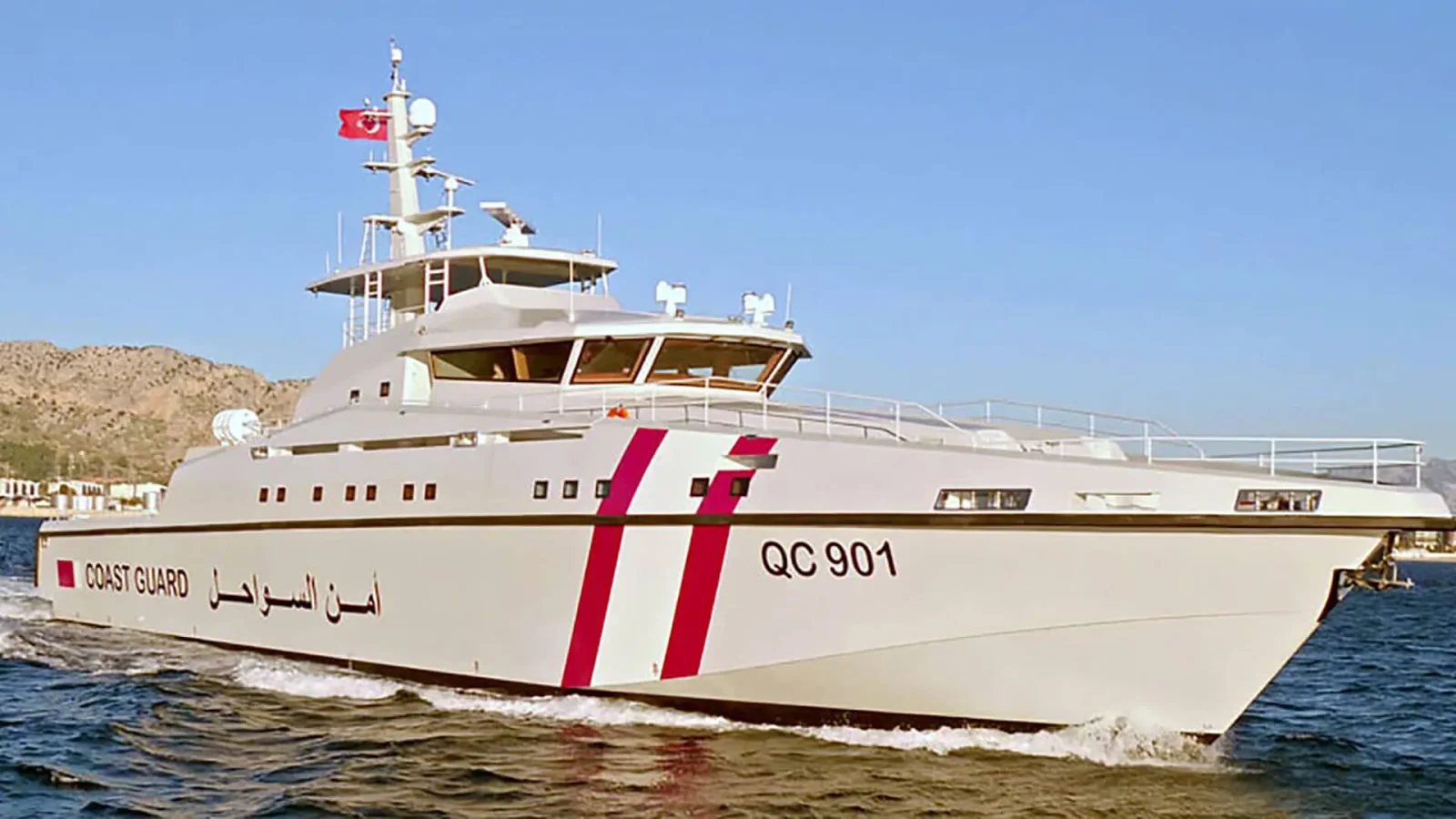 مناورة عالية السرعة لزورق ARES 150 BOLD