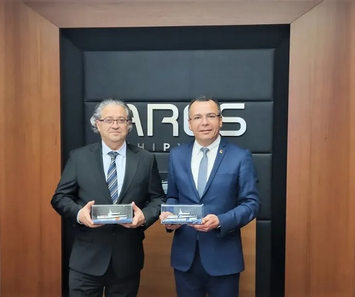 Ares Tersanesi seri üretim hattında devriye botları