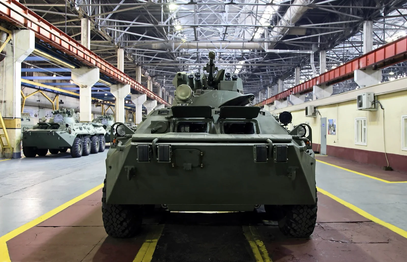 BTR-82A 30 mm toplu yüzebilen Rus 8x8 zırhlı personel taşıyıcı