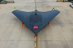ANKA-3 frente al X-47B: dos alas volantes, dos preguntas muy distintas