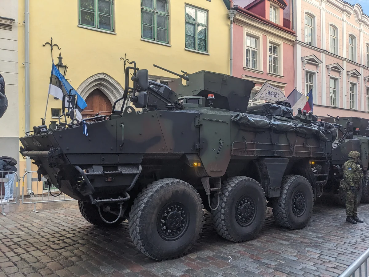 Otokar ARMA 6x6 Estonya Savunma Kuvvetleri renklerinde