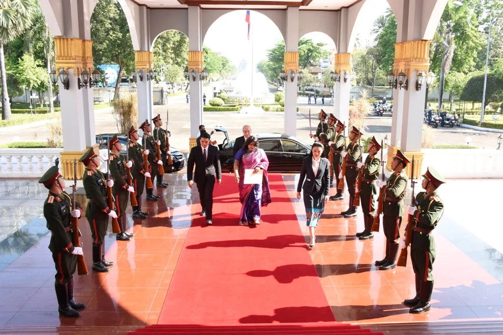Laos Ordusunun Askerî Gücü: Envanterde Kaç Tank, Uçak ve Roketatar Var? (2026) 1 Laos Ordusunun Askerî Gücü: Envanterde Kaç Tank, Uçak ve Roketatar Var? (2026)