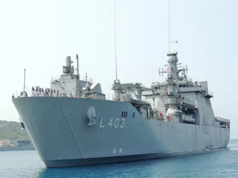 سفينة الإنزال LST برقم الهيكل L403