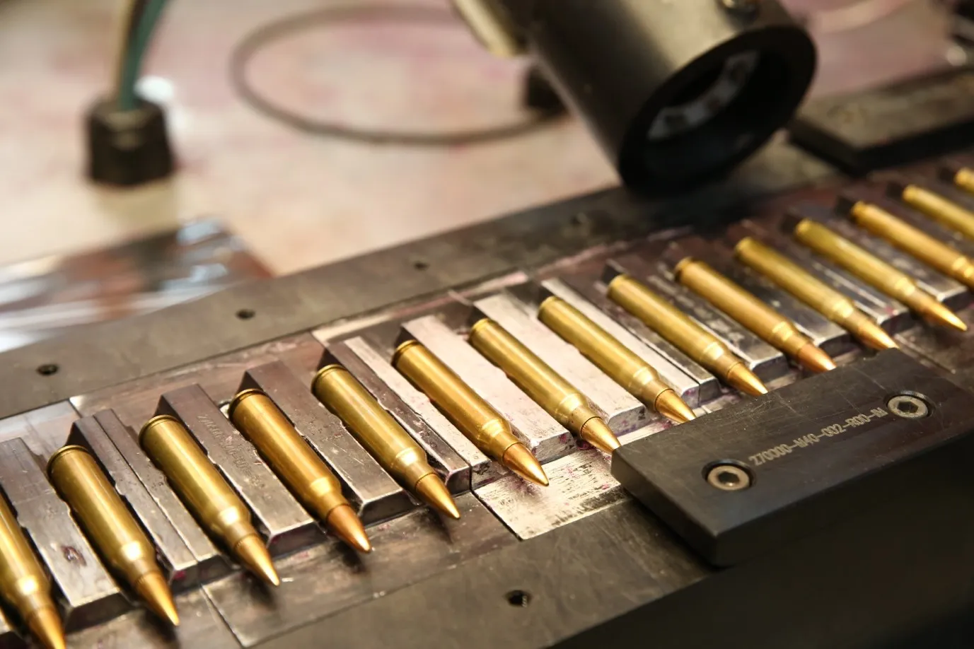 Medef rifle ammunition: the Dectus and Vipera families