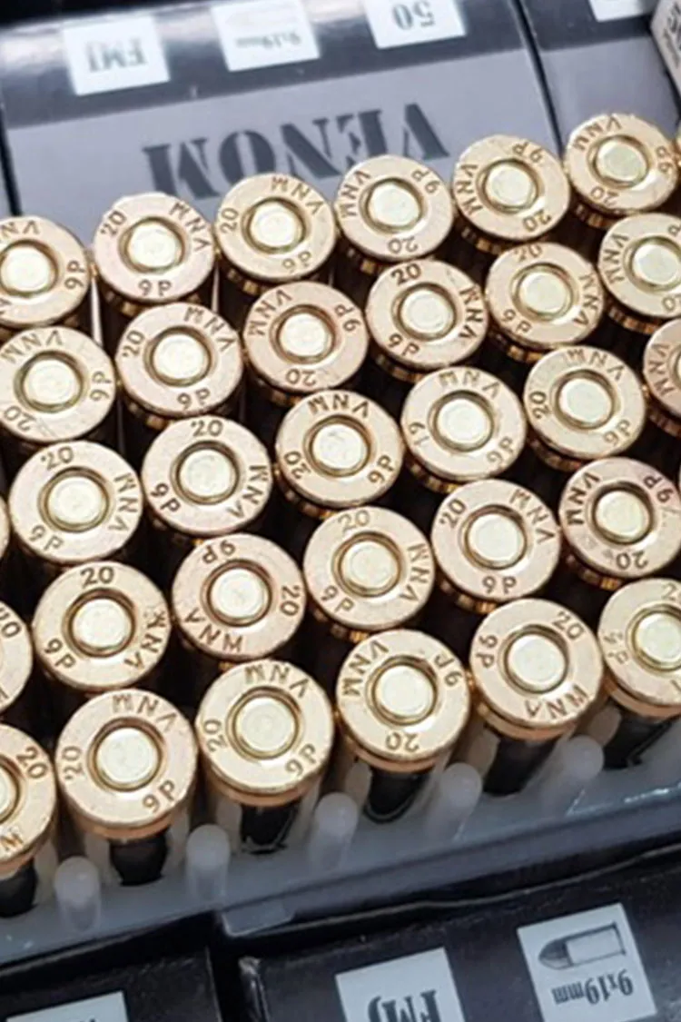 Medef y los calibres OTAN: 9x19, 5,56x45 y 7,62x51 6 Envase y cartuchos de la marca Venom de Medef