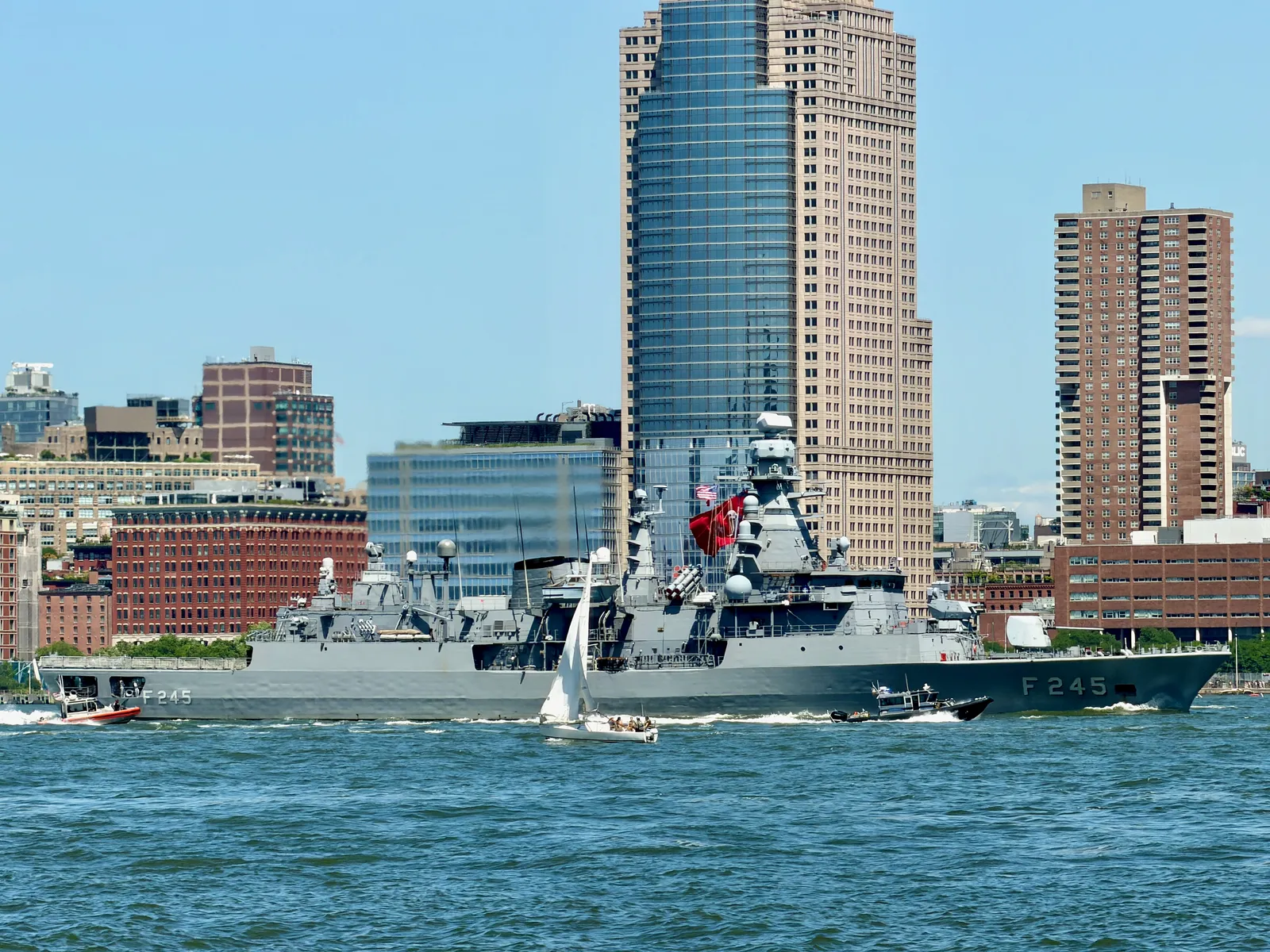 What Indigenous Systems Are on TCG Oruçreis (F-245)?