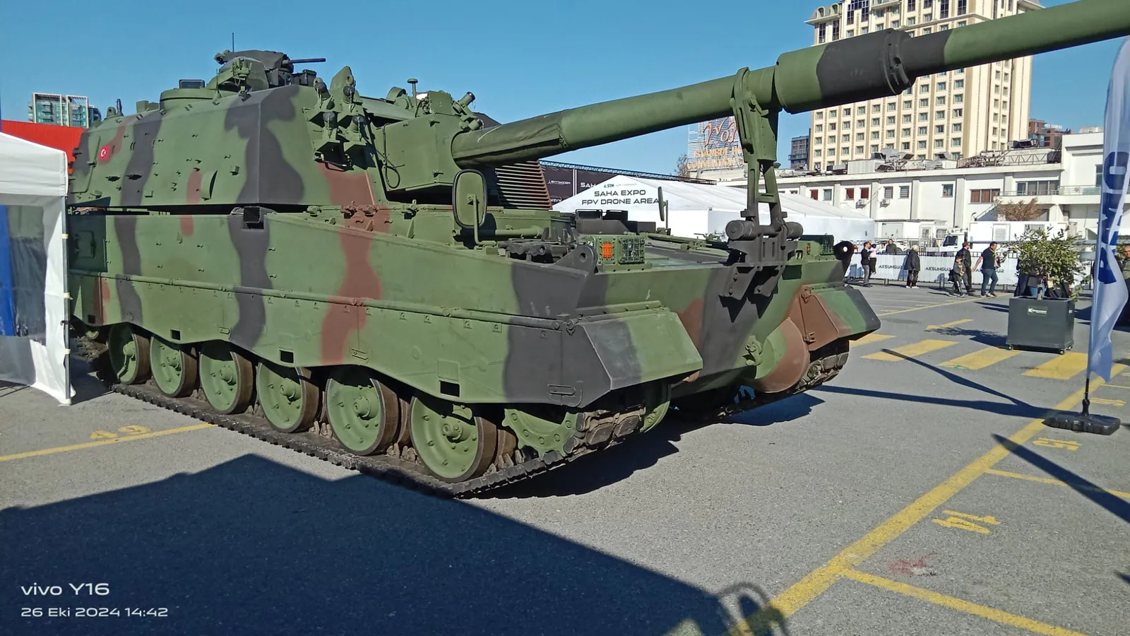 SAHA EXPO fuarında T-155 Fırtına obüsü