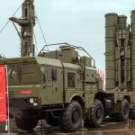 Ucrania golpea dos lanzadores S-400 en Crimea con drones FPV lanzados desde el mar