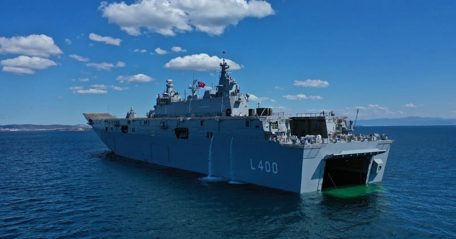 LHD-230, Juan Carlos I ve Mistral karşılaştırması