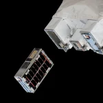 البنتاغون يوسّع عقود إزالة الأقمار الصناعية من مدارها: اختيار D-Orbit وFirefly وKatalyst Space