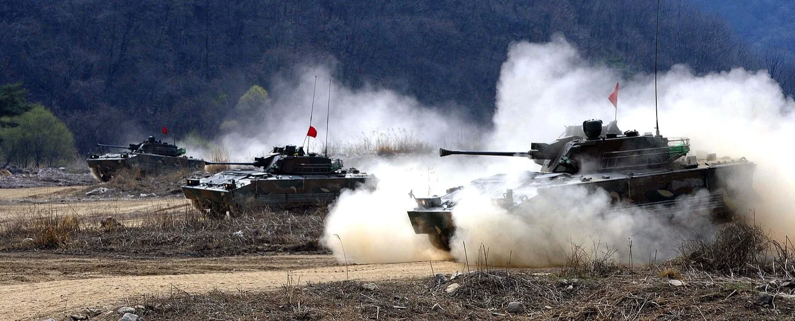 K21 paletli piyade savaş aracı atış eğitiminde