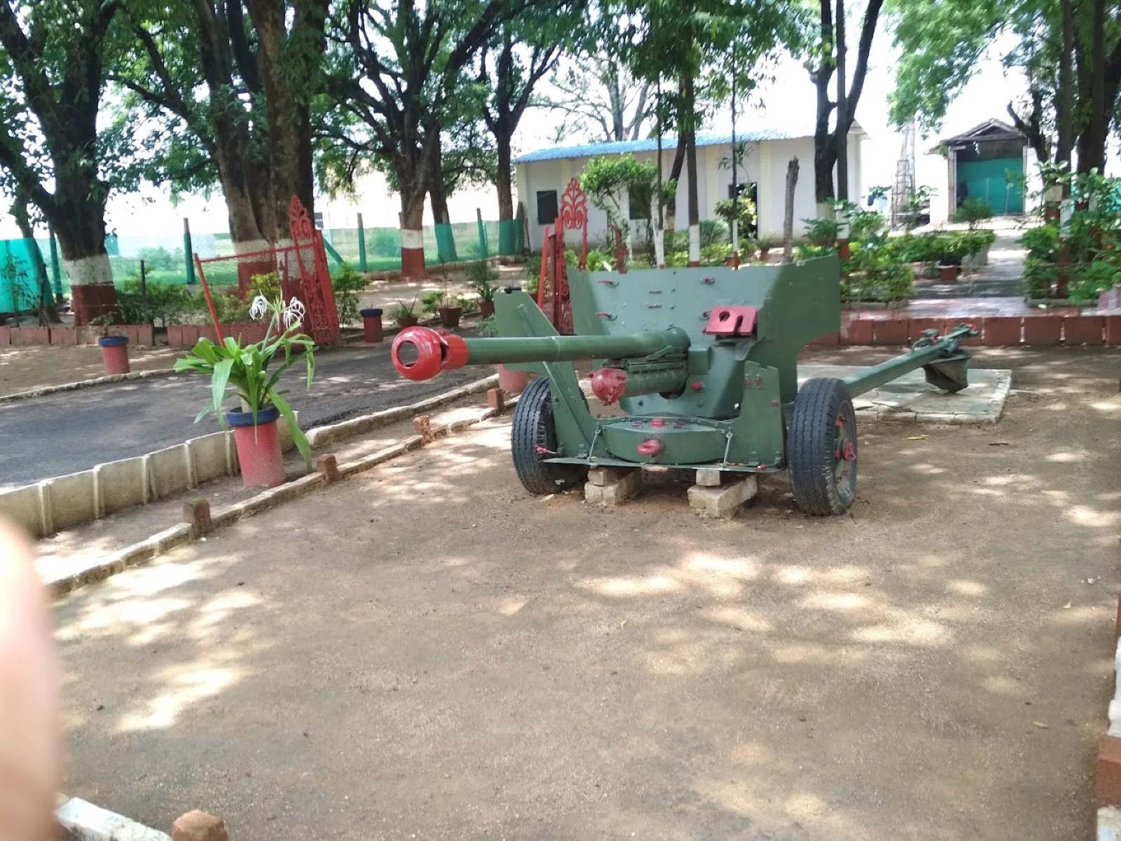 Hindistan yapımı 105 mm Indian Field Gun çekili obüs