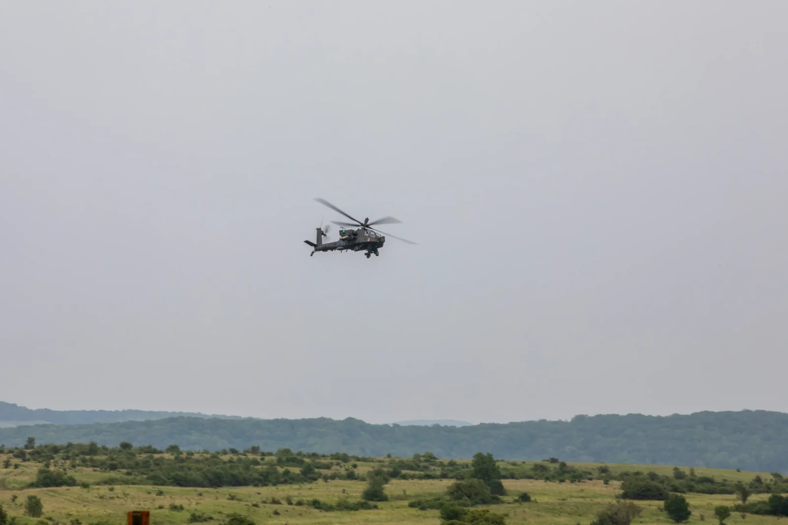 مروحية AH-64 أباتشي التابعة للقوات الجوية المصرية