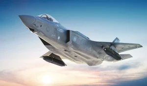 Australia Completes F/A-18F Strike Pair: JASSM-ER Joins LRASM at 900 km Range