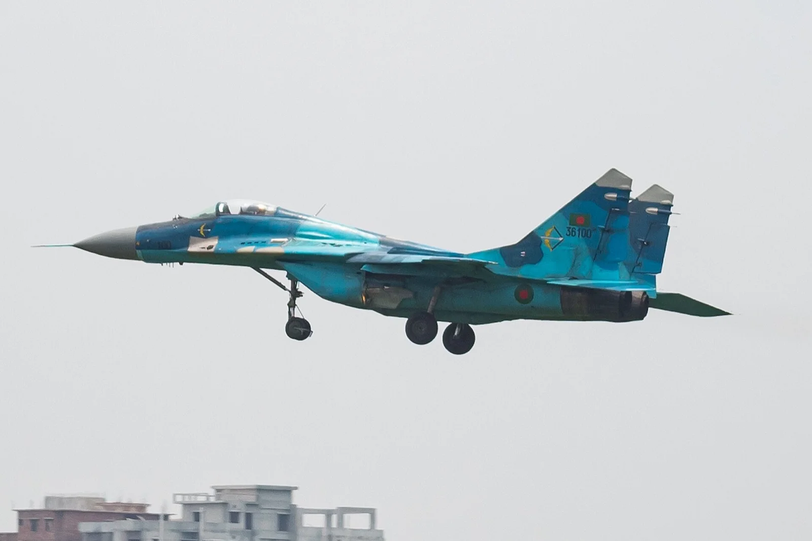 Bangladeş Hava Kuvvetleri MiG-29 savaş uçağı