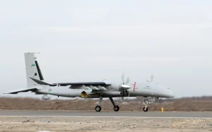ROKETSAN İHA-122 Süpersonik Füzesi Bayraktar AKINCI’dan Deniz Hedefini Vurdu