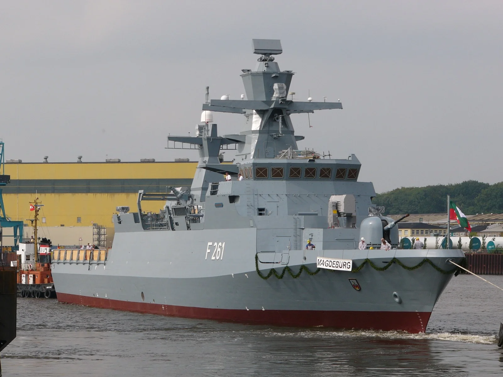 Dünyanın En İyi 10 Korvet/Fırkateyn Sınıfı: İSTİF-class Zirvede — FREMM, Type 26, Mogami Karşılaştırması 25 F261 Magdeburg, Alman Deniz Kuvvetleri K130 Braunschweig sınıfı korvet