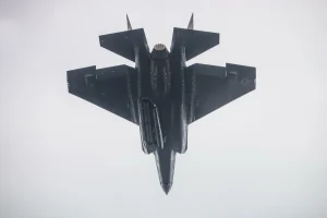 مقاتلة F-35B تطلق ثماني ذخائر ستورم بريكر دفعة واحدة