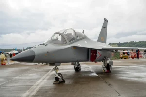 HÜRJET vs L-15 Falcon: İki süpersonik eğitim uçağı karşılaştırması