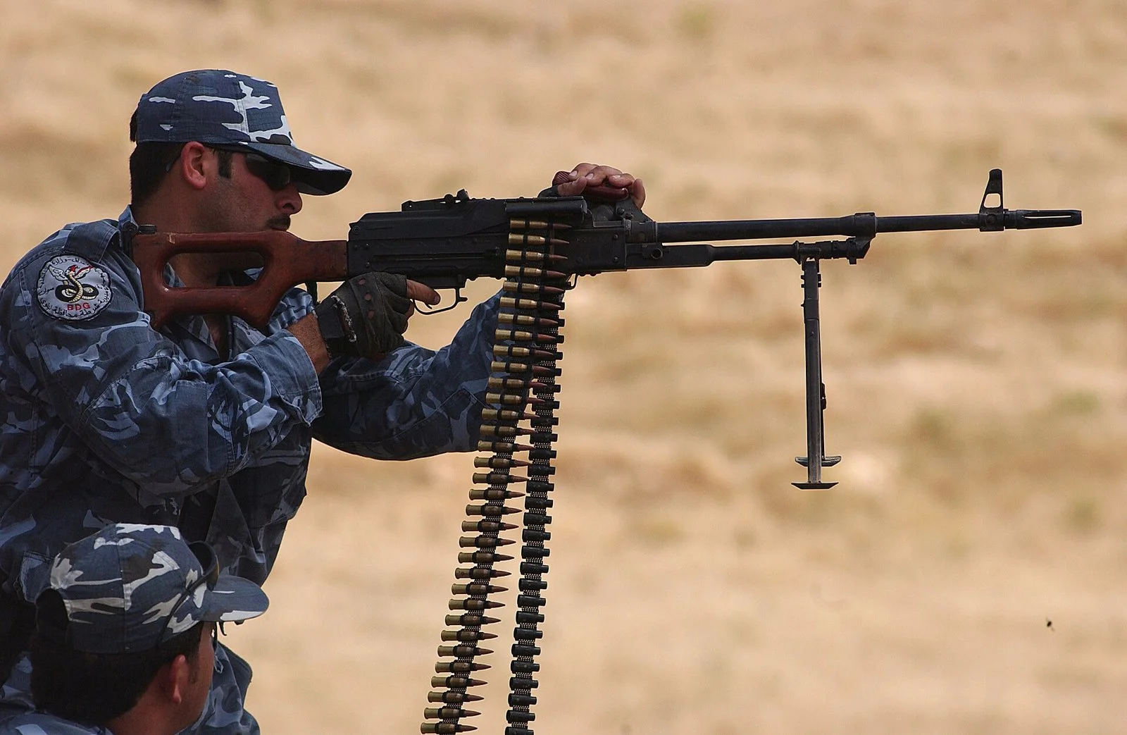 PKM makineli tüfek