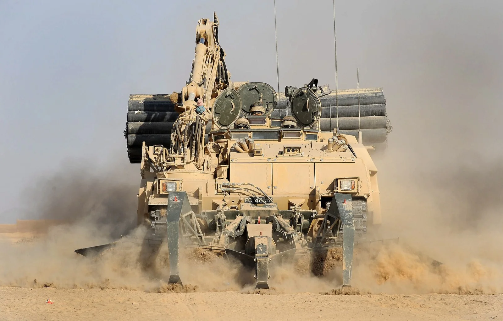 Trojan AVRE zırhlı istihkâm aracı Afganistan'da