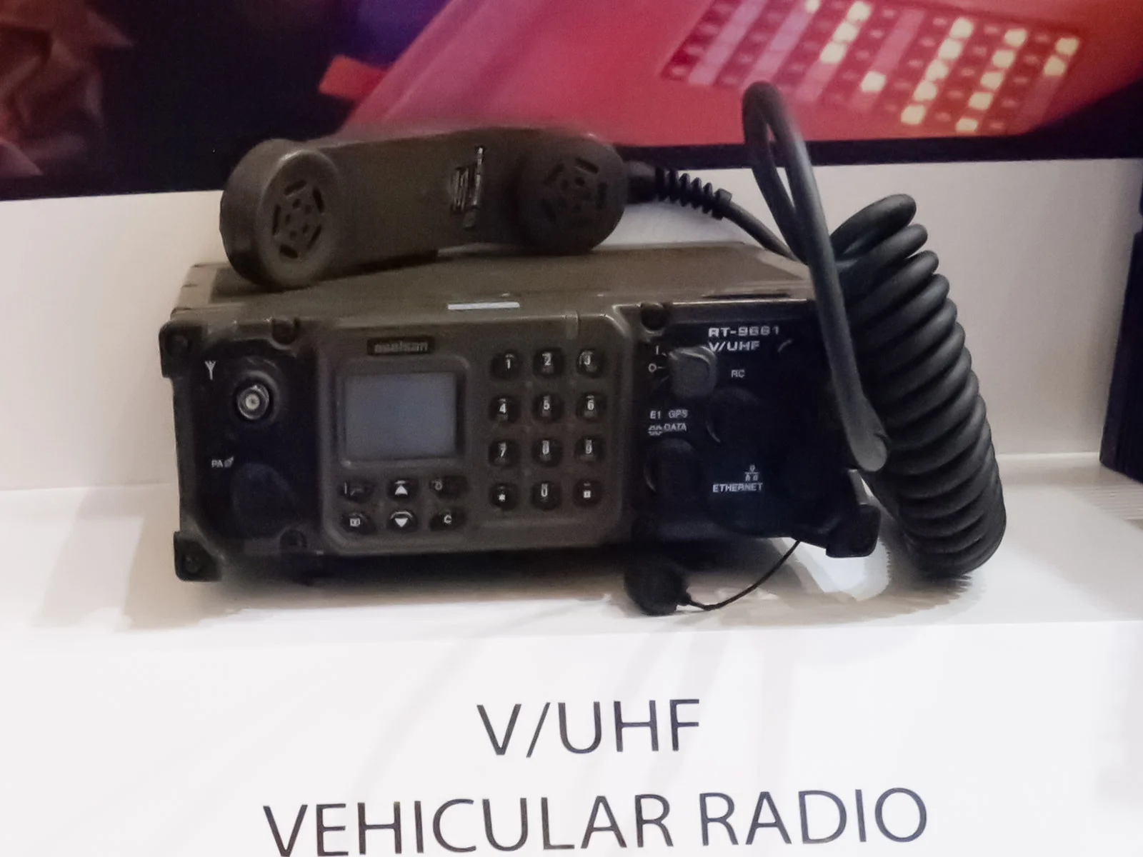 ASELSAN V/UHF araç telsizi