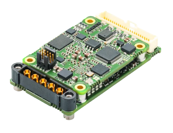 The X Motion servo drive measures 35 x 30 x 12 mm and weighs 25 g without its heatsink — official Altinay product photo