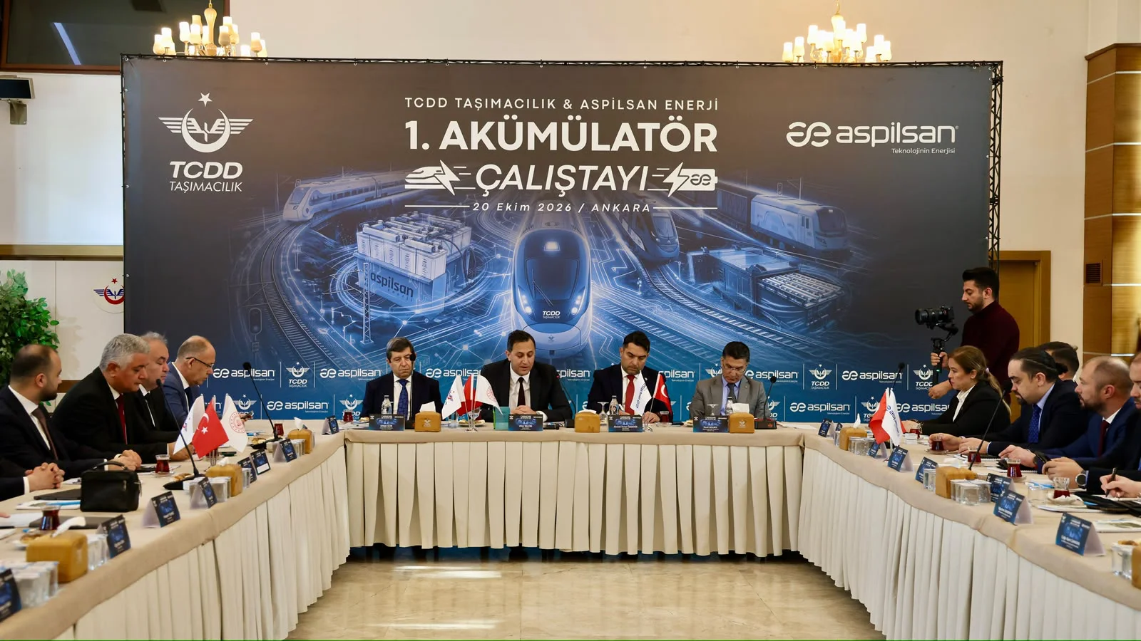 ASPİLSAN ve TCDD Taşımacılık Trenler İçin Yerli Batarya Peşinde: Hedef Dizele Alternatif 1 ASPİLSAN ve TCDD Taşımacılık Trenler İçin Yerli Batarya Peşinde: Hedef Dizele Alternatif