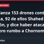 Rusia lanza 153 drones contra Ucrania, 92 de ellos Shahed a reacción, y dice haber atacado un carguero rumbo a Chornomorsk