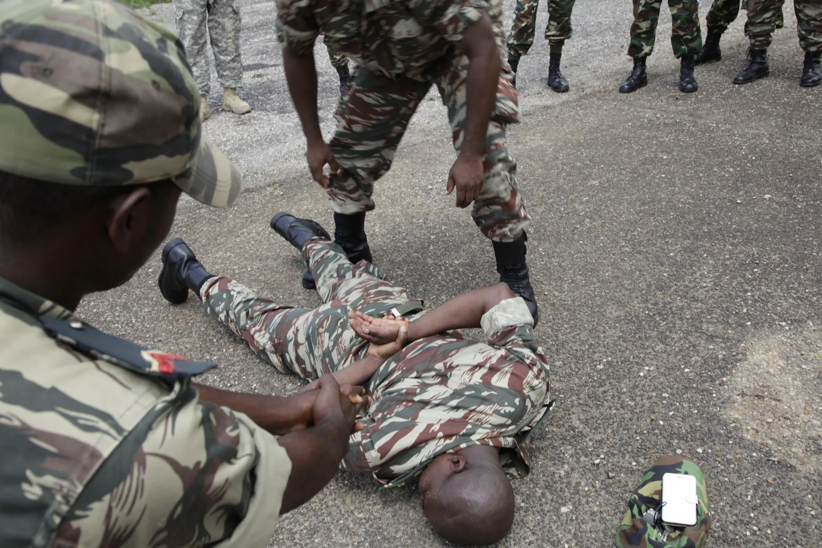 Kamerun Ordusunun Askeri Gücü: Envanterde Kaç Zırhlı Araç, Helikopter ve Gemi Var? (2026) 4 Kamerun Ordusunun Askeri Gücü: Envanterde Kaç Zırhlı Araç, Helikopter ve Gemi Var? (2026)