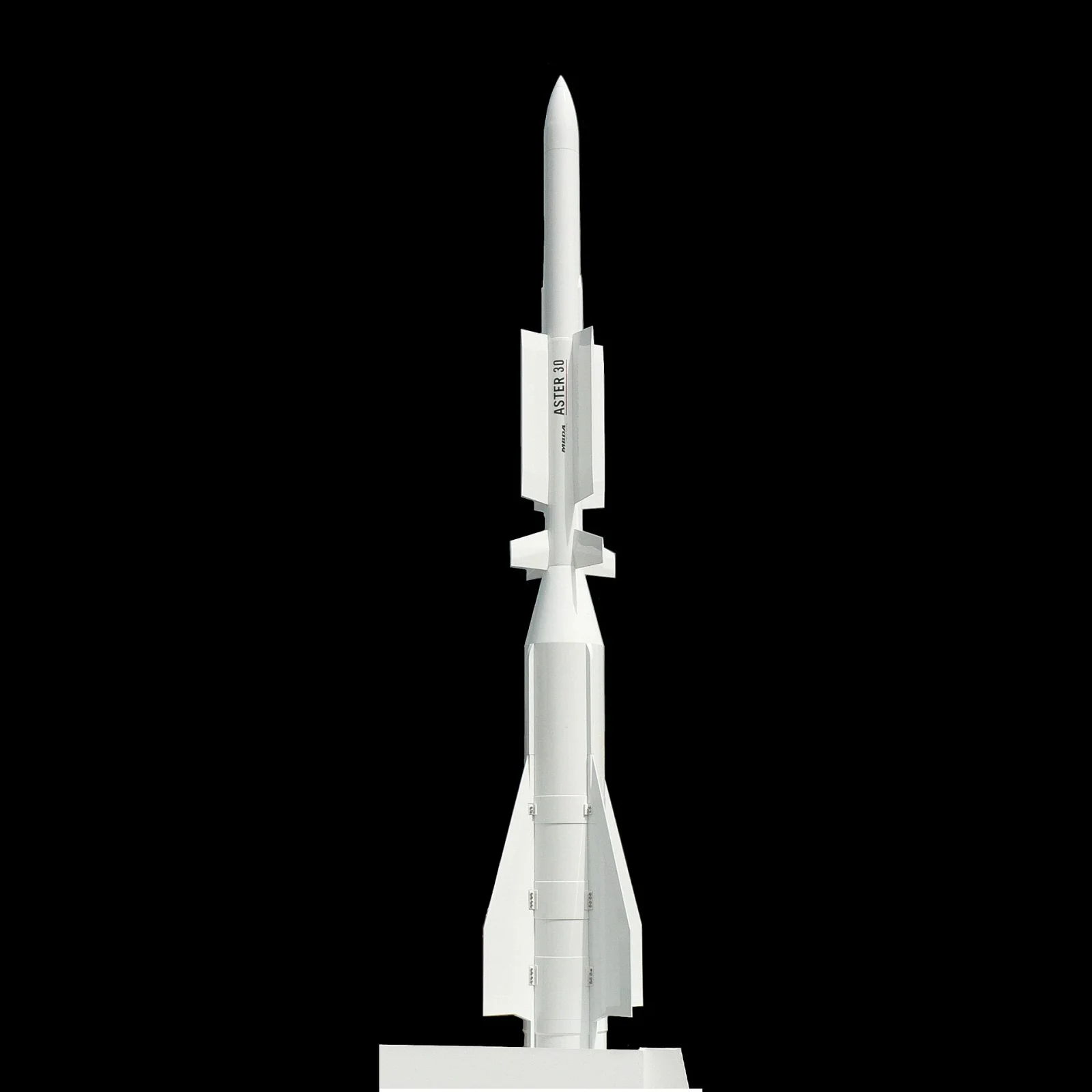 Italy’s 13th Military Aid Package for Ukraine Delayed: Aster 30 Missiles Await Approval