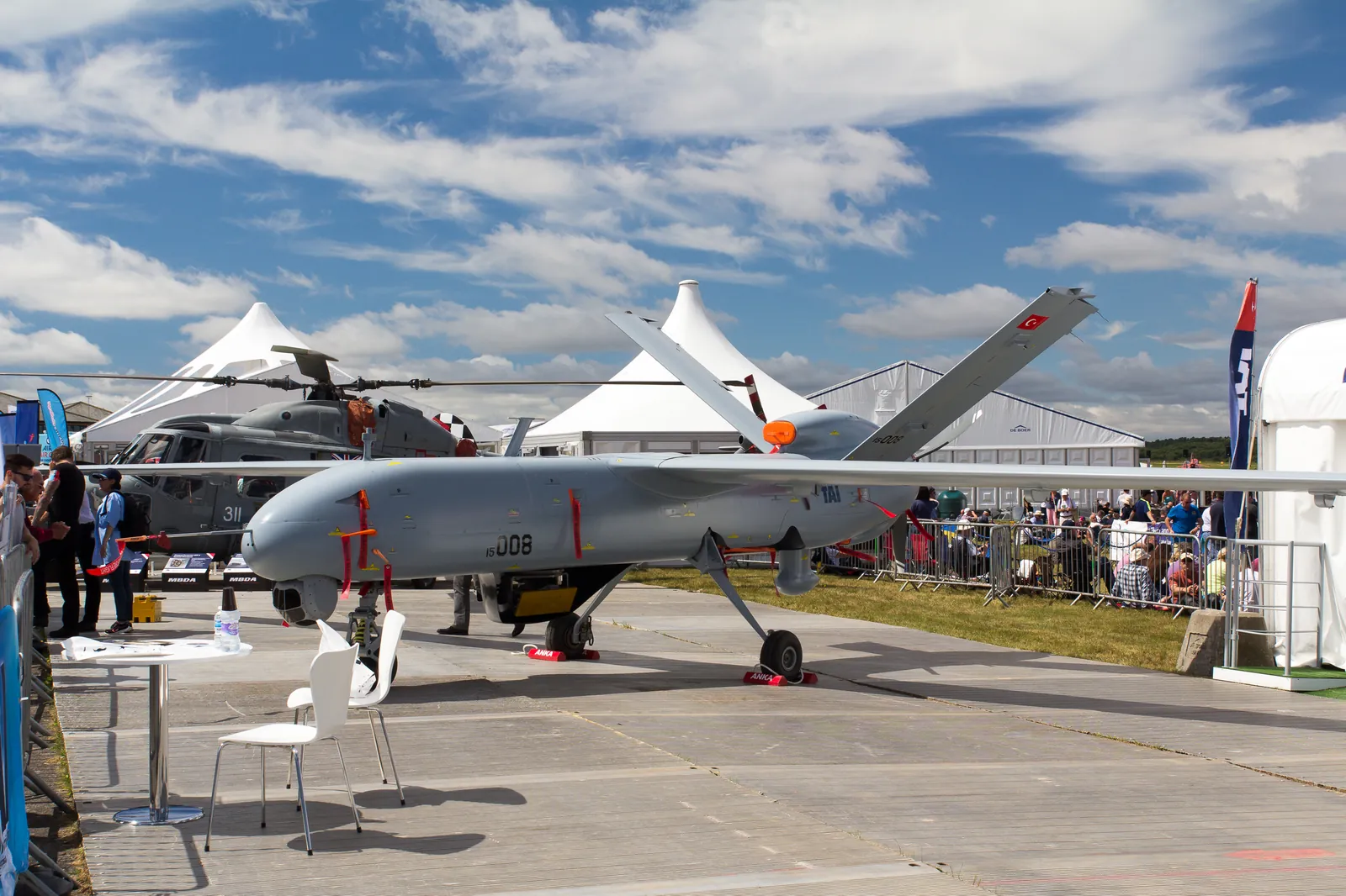 The ANKA family at a glance: the ANKA-S series configuration with a SATCOM antenna, developed by Turkish Aerospace with avionics and payload subsystems largely supplied by ASELSAN.